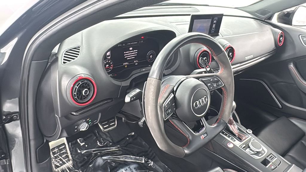 Used 2018 Audi RS 3 w/ Dynamic Plus Package image 36