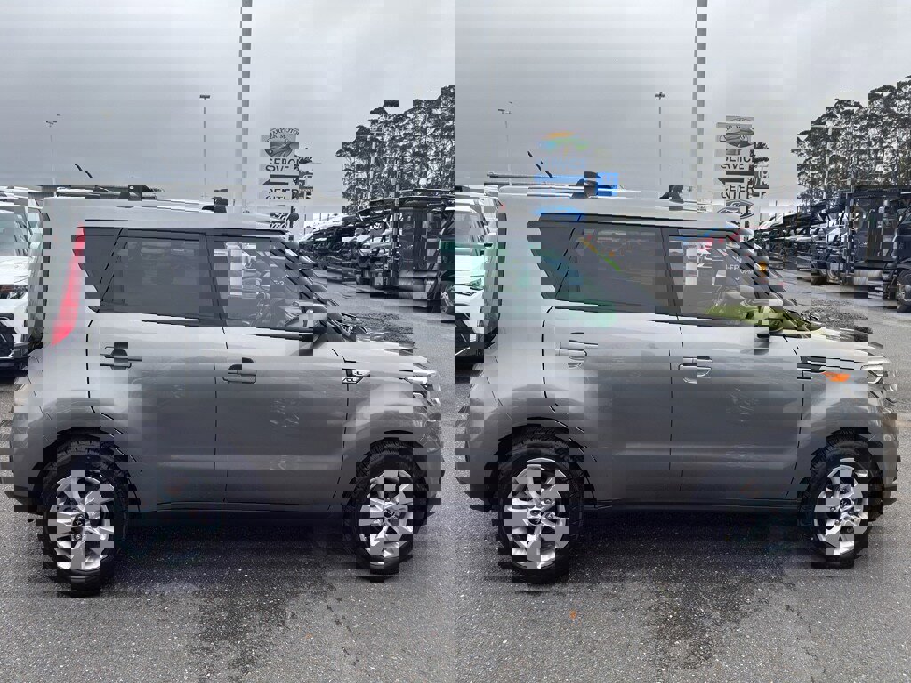 Used 2018 Kia Soul w/ Option Group 020 image 4