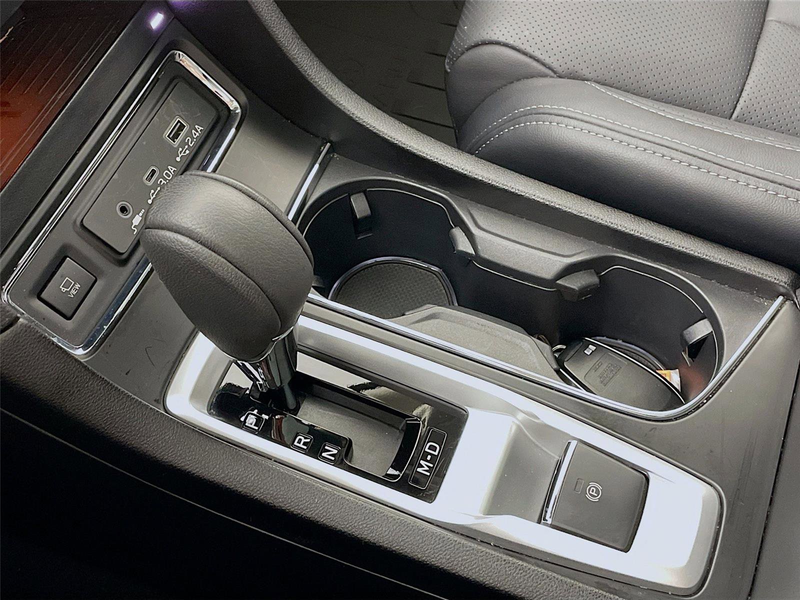 Certified 2025 Subaru Ascent Limited image 21