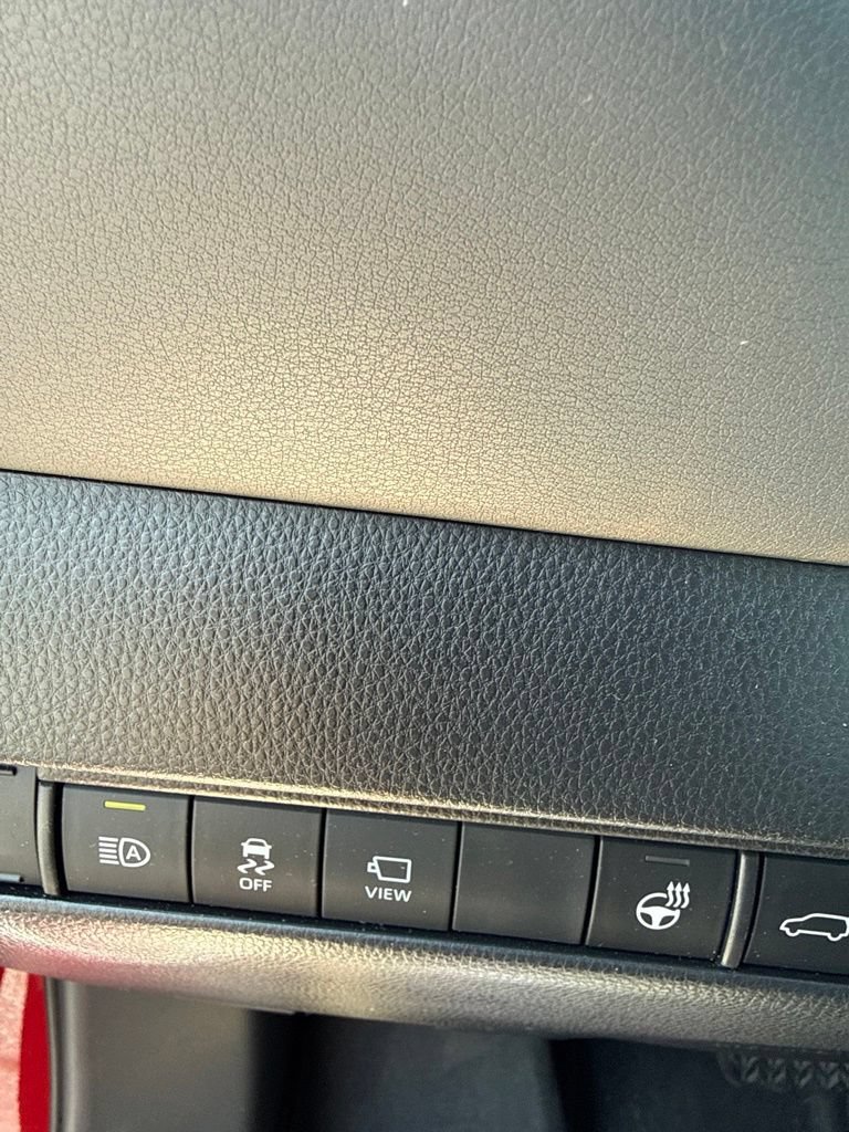 Used 2021 Toyota Venza Limited w/ Advanced Technology Package AWD/4WD image 14