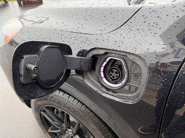 Used 2021 Ford Escape SE w/ Cold Weather Package FWD image 7