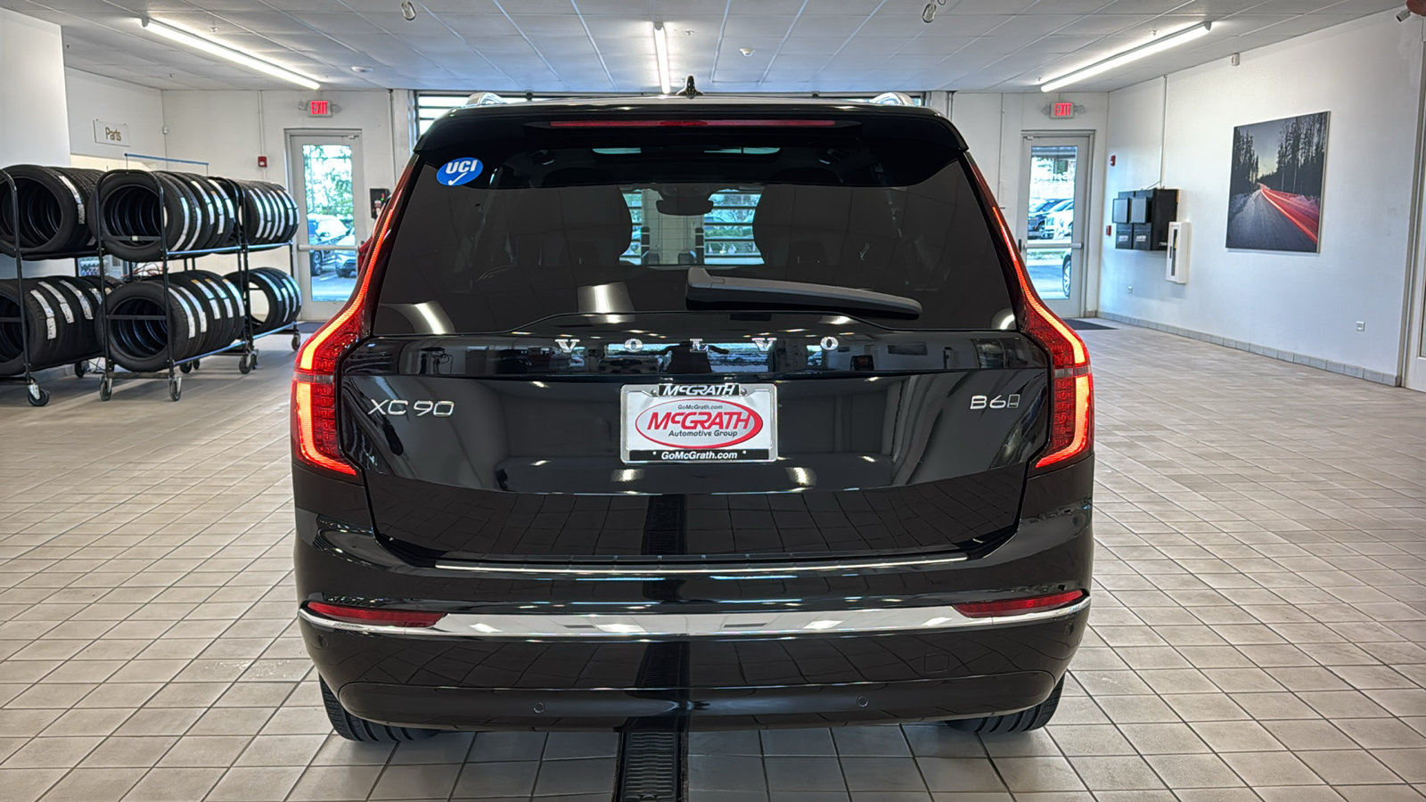 Used 2025 Volvo XC90 B6 Ultra w/ Protection Package Premier AWD/4WD image 6