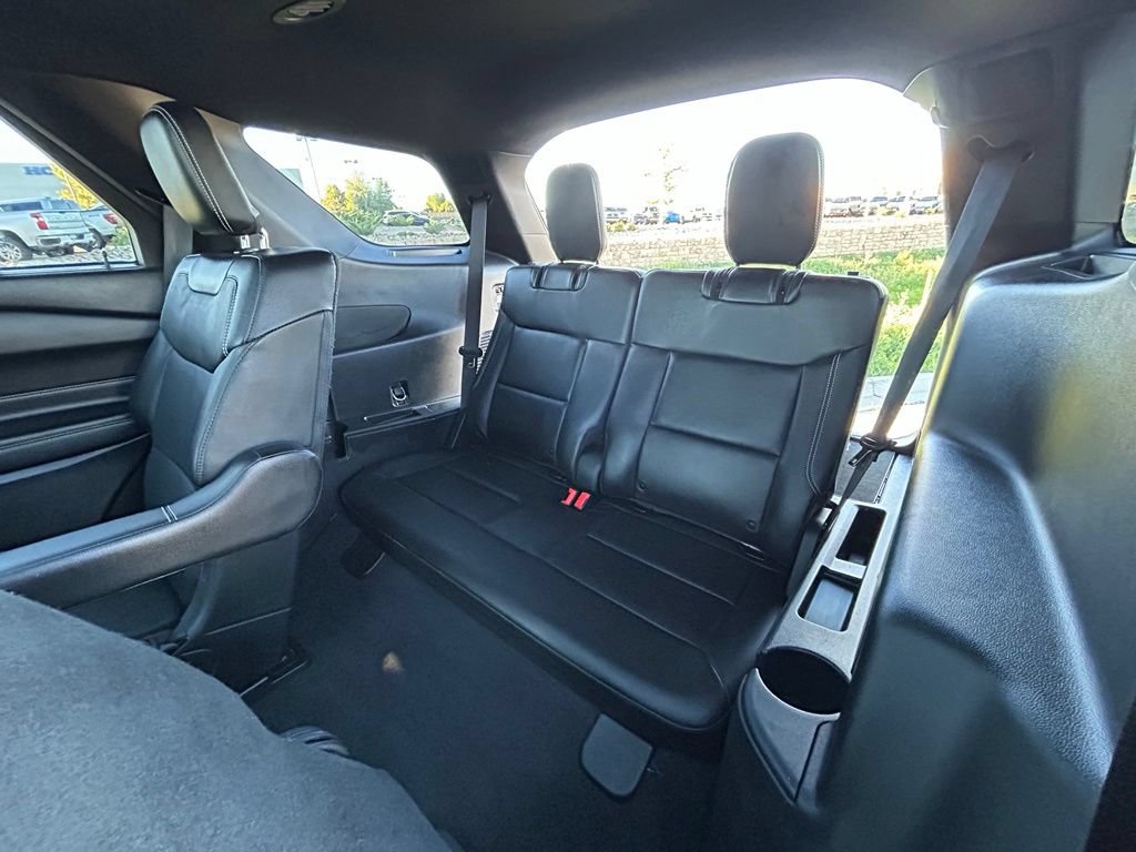Used 2022 Ford Explorer ST w/ Technology Package AWD/4WD image 28