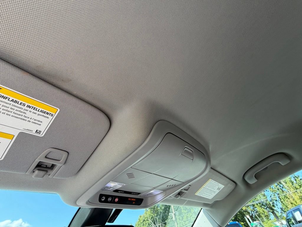 Used 2019 Chevrolet Equinox LT AWD/4WD image 19