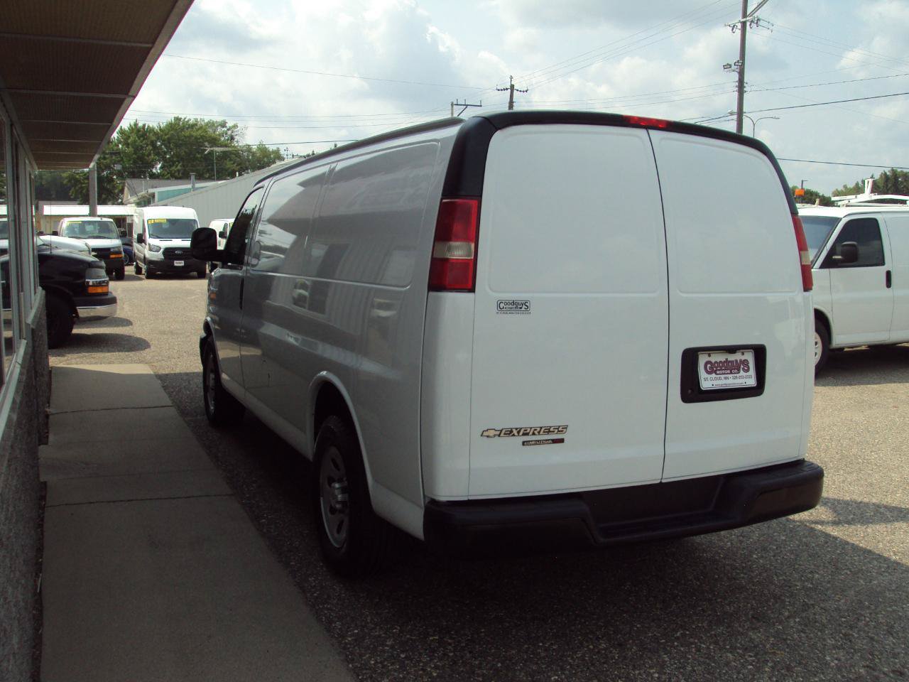 Used 2012 Chevrolet Express 1500 AWD w/ Power Package image 5