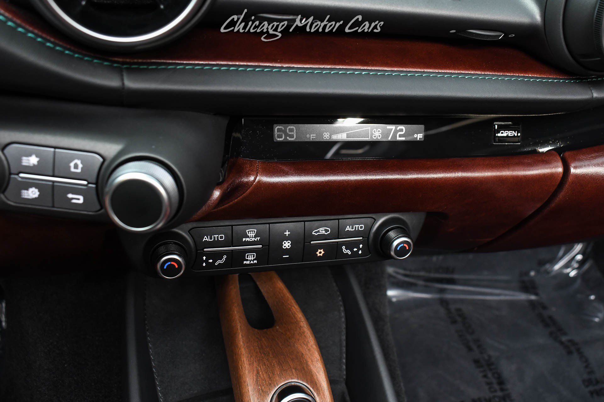 Used 2023 Ferrari 812 GTS RWD image 17