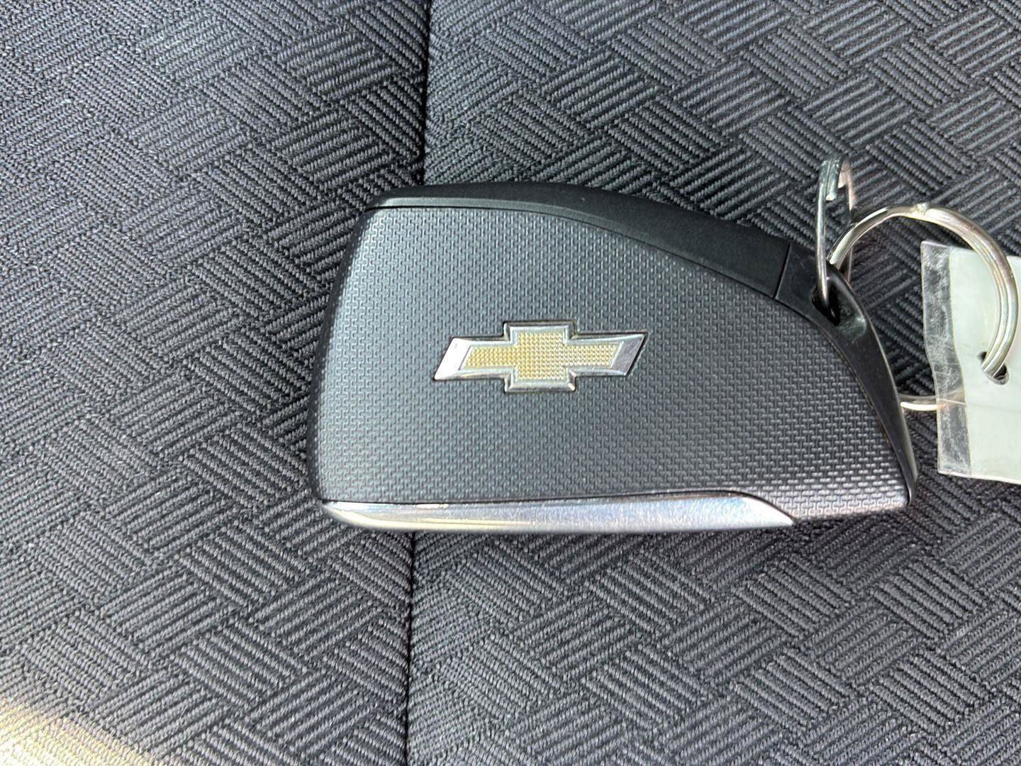 Used 2023 Chevrolet Silverado 1500 LT w/ Protection Package AWD/4WD image 35