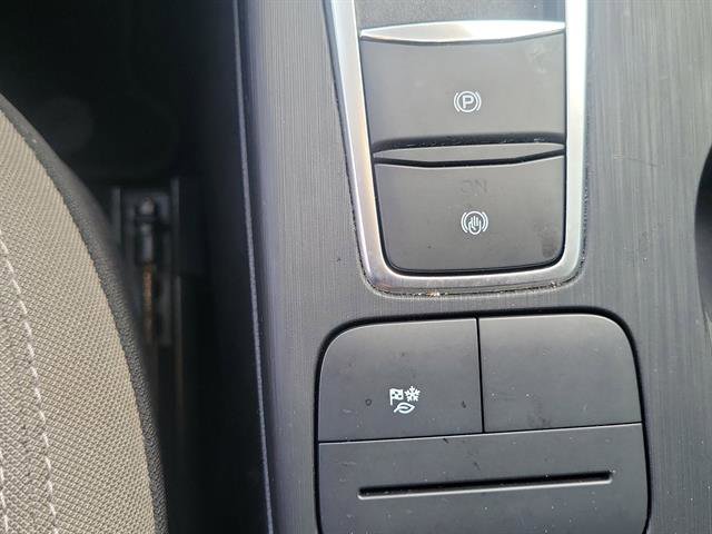 Used 2021 Ford Escape SE w/ SE Sport Appearance Package image 47