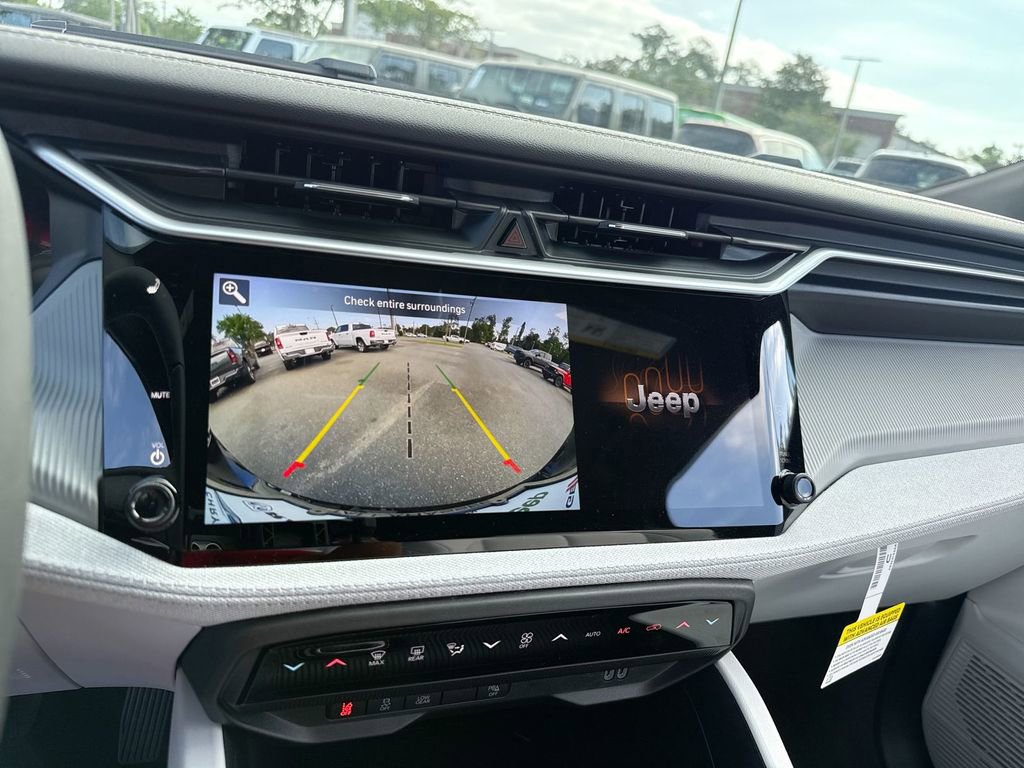 New 2026 Jeep Cherokee Laredo AWD/4WD image 24