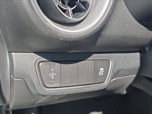 Used 2024 Kia Forte LXS image 9