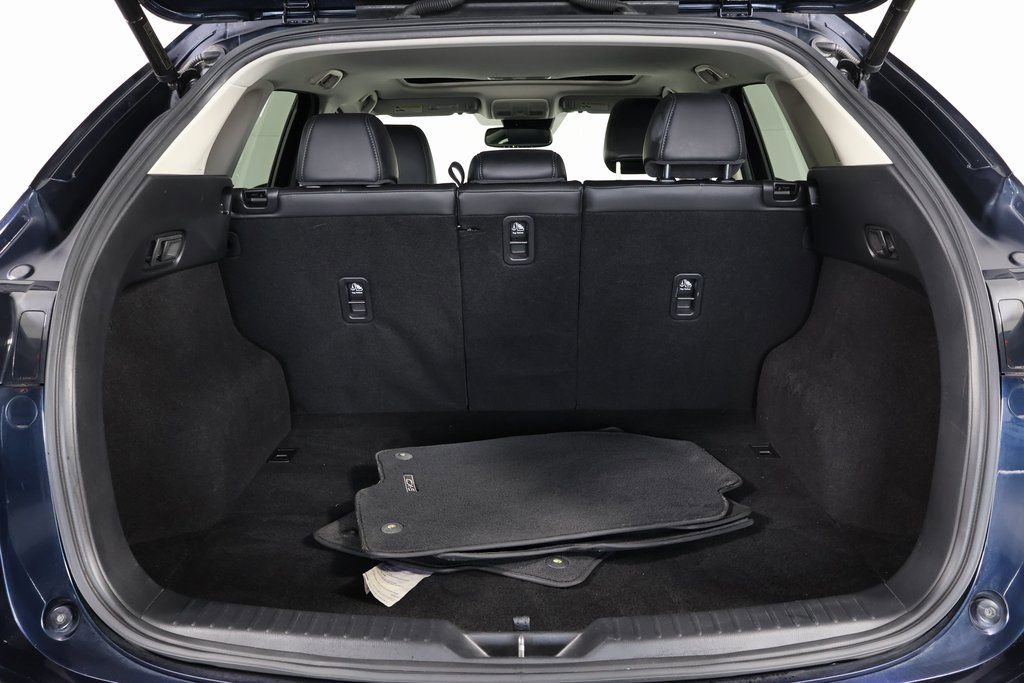 Used 2018 MAZDA CX-5 Touring w/ Preferred Equipment Package image 14