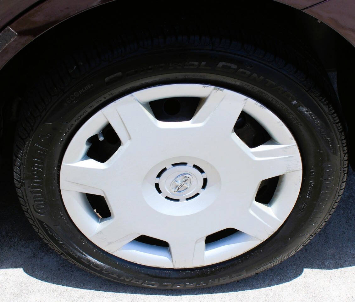 Used 2012 Scion xB FWD image 12