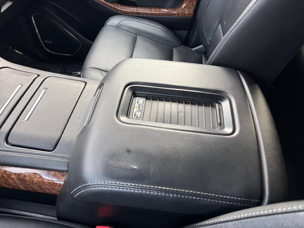 Used 2019 Chevrolet Tahoe Premier w/ RST 6.2L Performance Edition AWD/4WD image 26