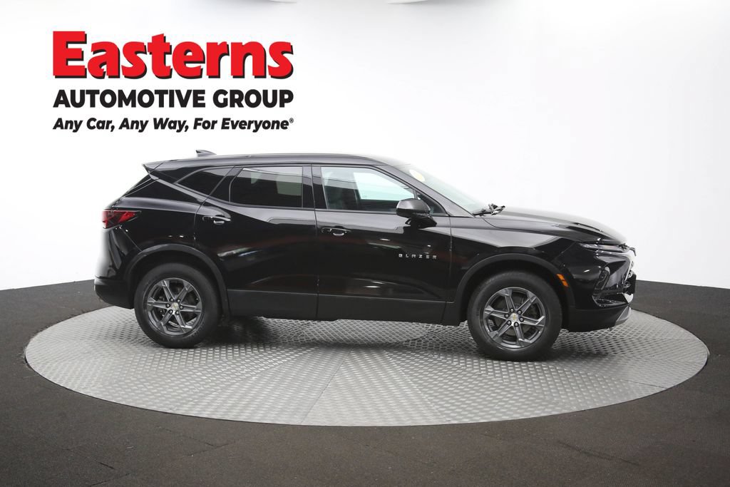Used 2024 Chevrolet Blazer LT AWD/4WD image 46