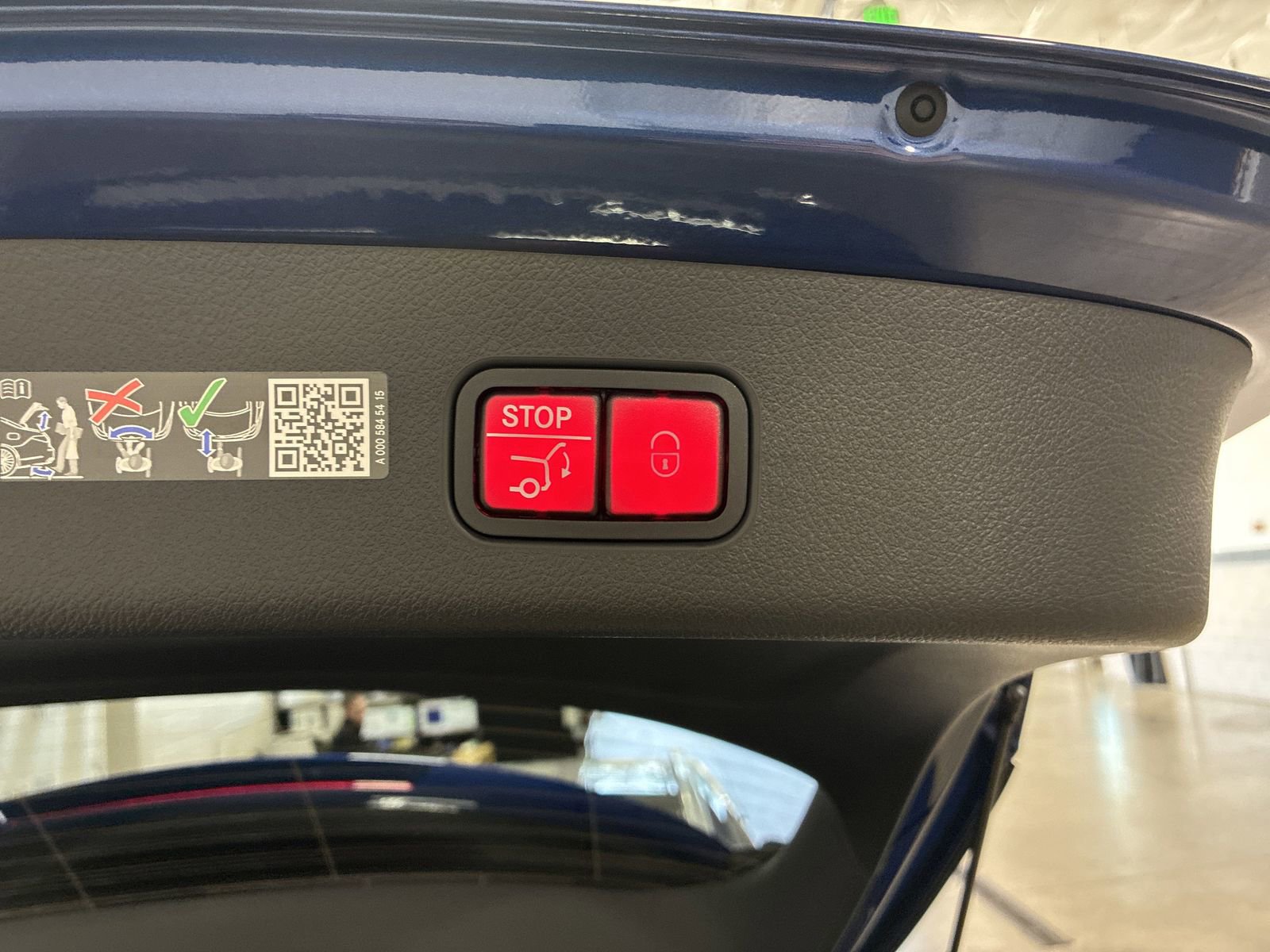 New 2025 Mercedes-Benz GLC 300 4MATIC image 6