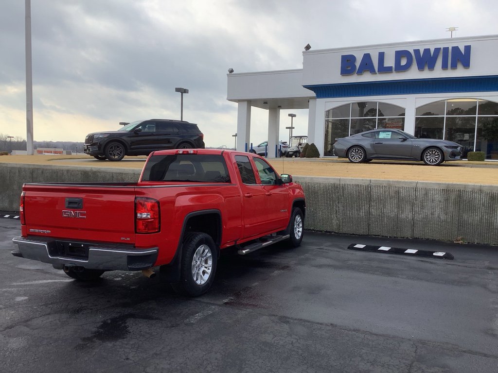 Used 2017 GMC Sierra 1500 SLE w/ SLE Value Package image 7