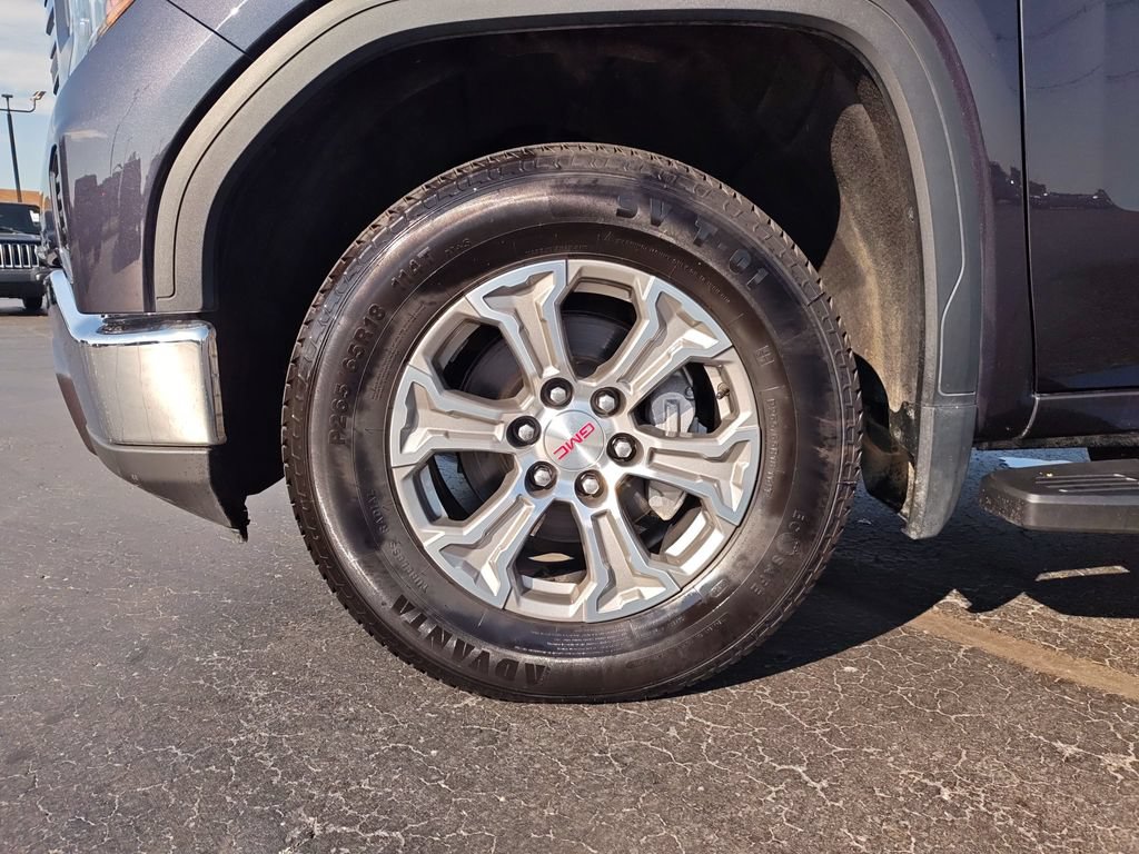 Used 2024 GMC Sierra 1500 SLT AWD/4WD image 10