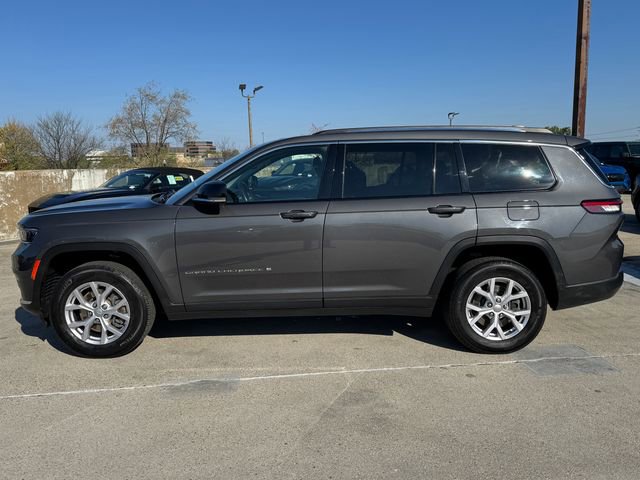 Used 2022 Jeep Grand Cherokee L Limited image 11