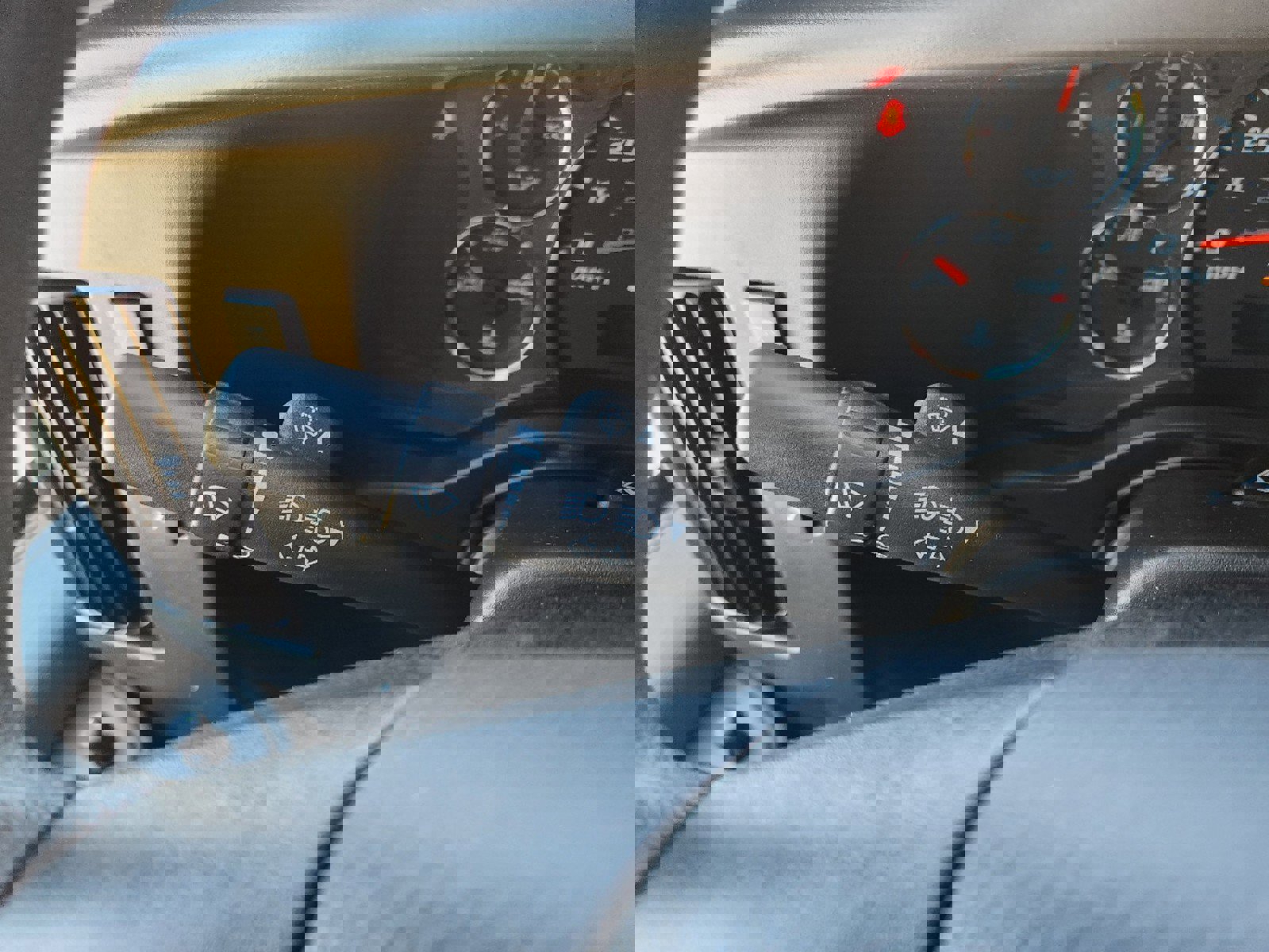 New 2025 Chevrolet Express 2500 Extended w/ Driver Convenience Package image 23