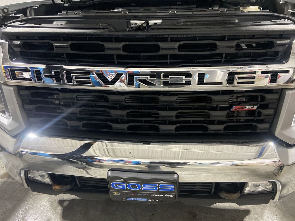 Used 2022 Chevrolet Silverado 3500 LT w/ Convenience Package AWD/4WD image 29