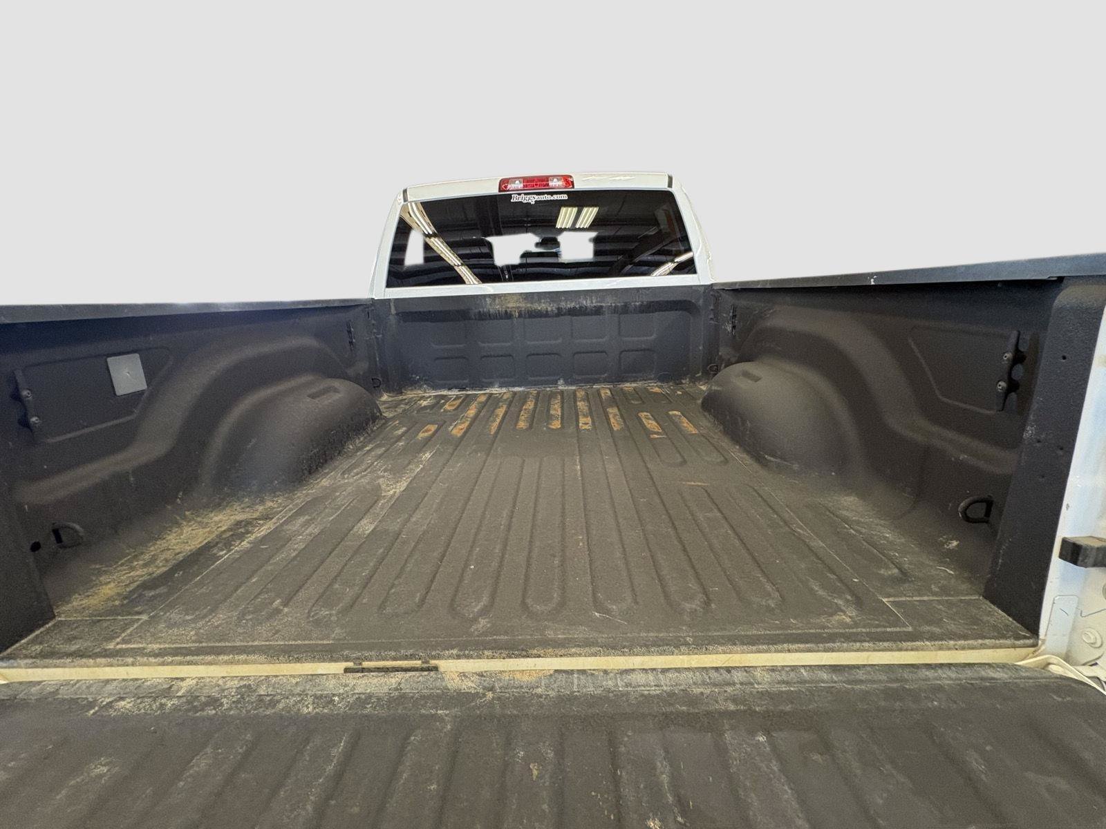 Used 2024 RAM 2500 Big Horn w/ Off Road Package AWD/4WD image 18