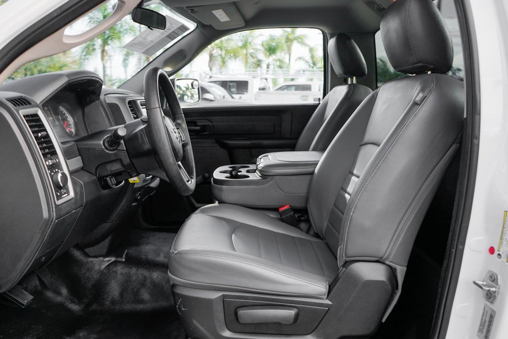 Used 2017 RAM 1500 Tradesman w/ Chrome Appearance Group image 14