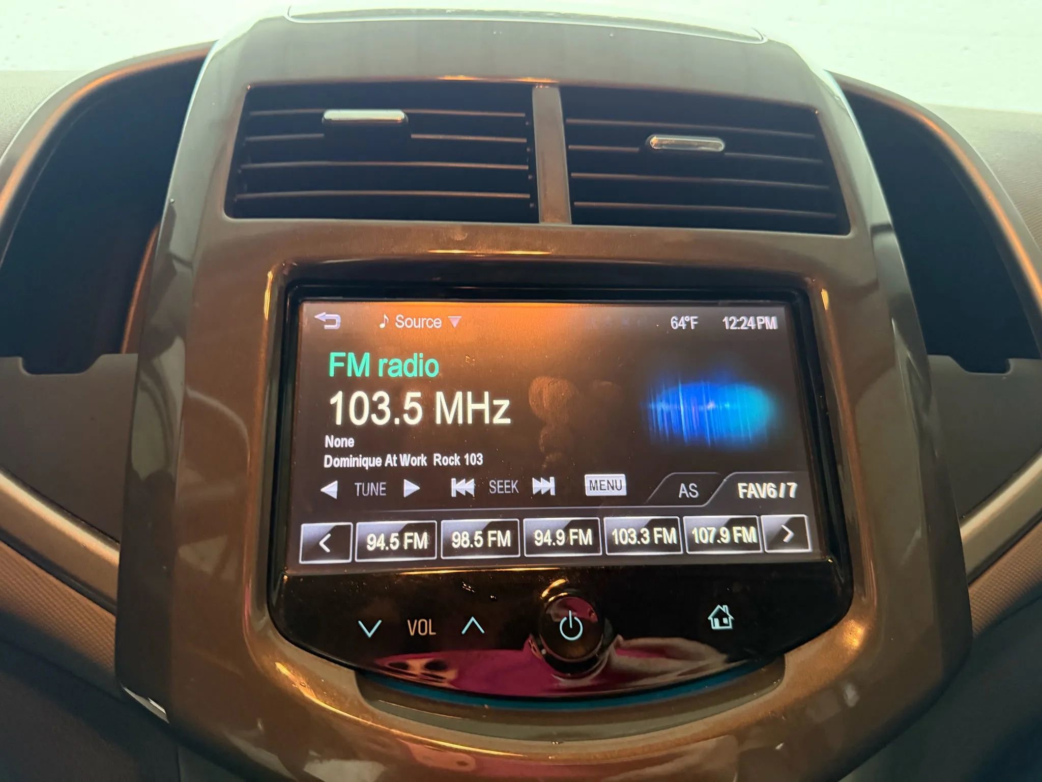 Used 2016 Chevrolet Sonic LTZ image 15