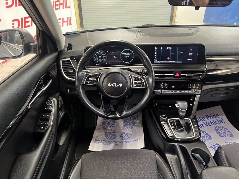 Certified 2024 Kia Seltos X-Line AWD/4WD image 31