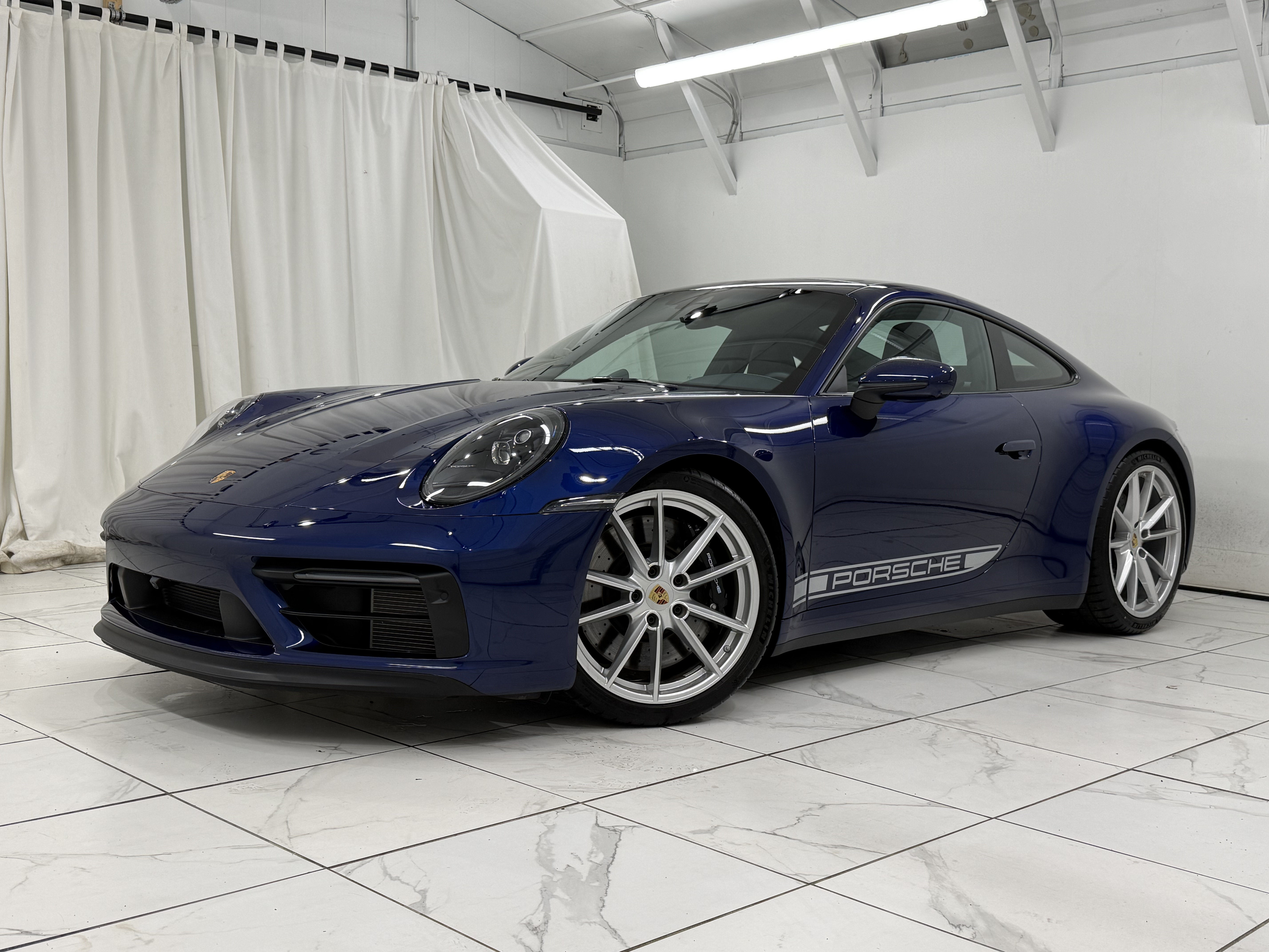 Used 2024 Porsche 911 Carrera GTS RWD image 1