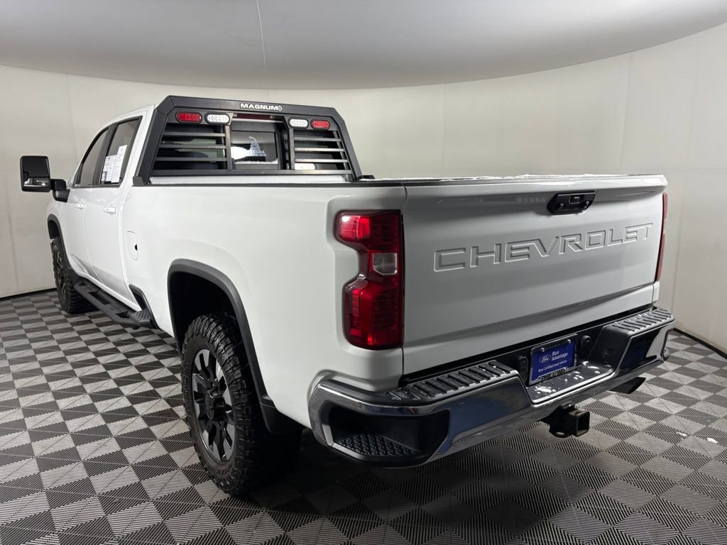 Used 2020 Chevrolet Silverado 3500 LT w/ Convenience Package image 5