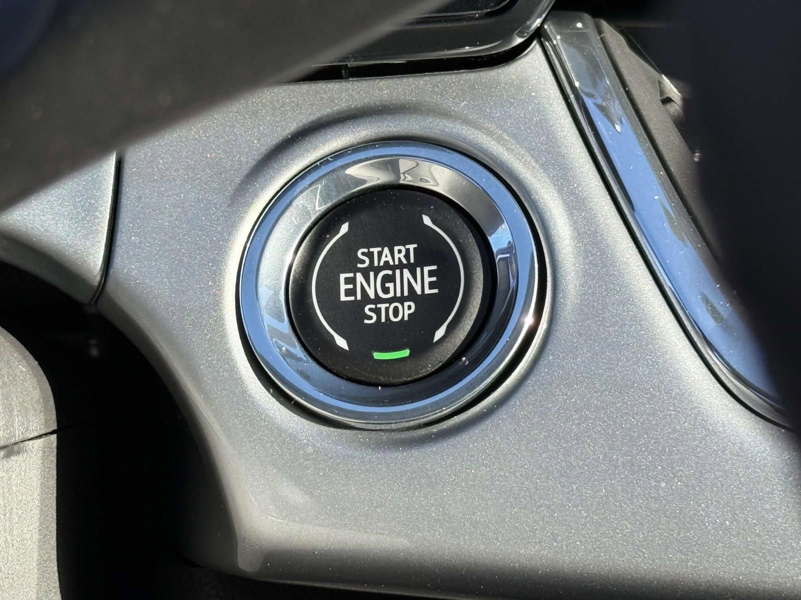 New 2026 Chevrolet Trax LT w/ Driver Confidence Package FWD image 16