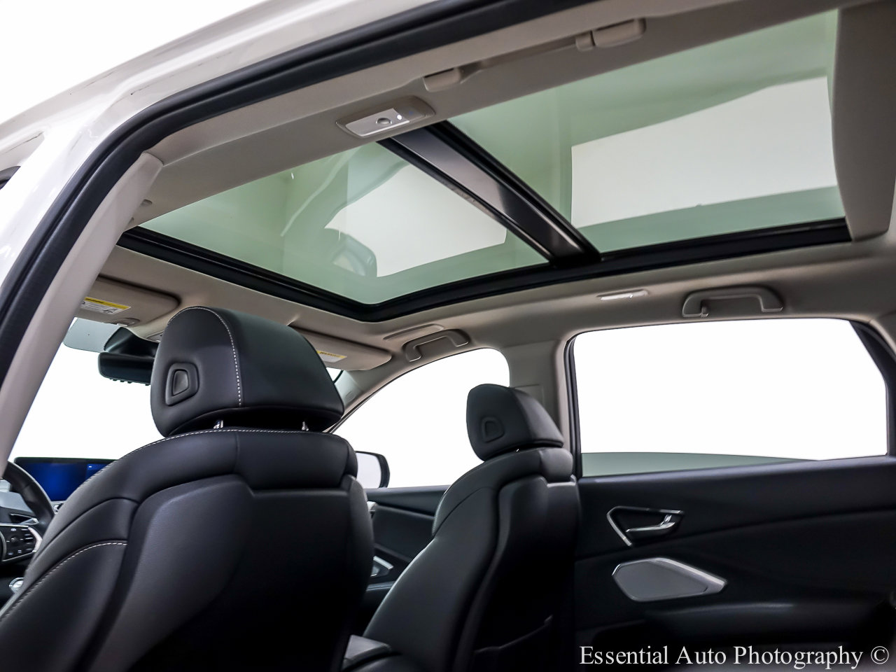 Used 2019 Acura RDX AWD w/ Technology Package image 15