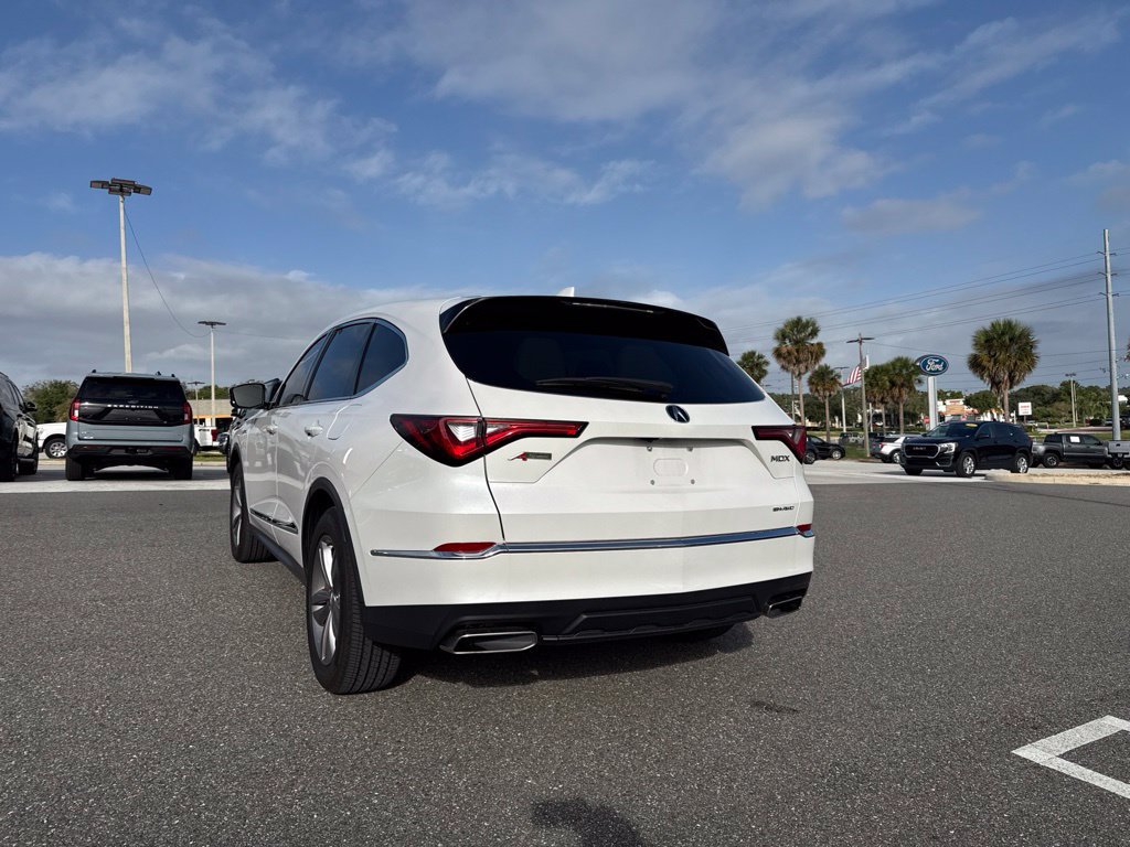 Used 2024 Acura MDX SH-AWD image 3