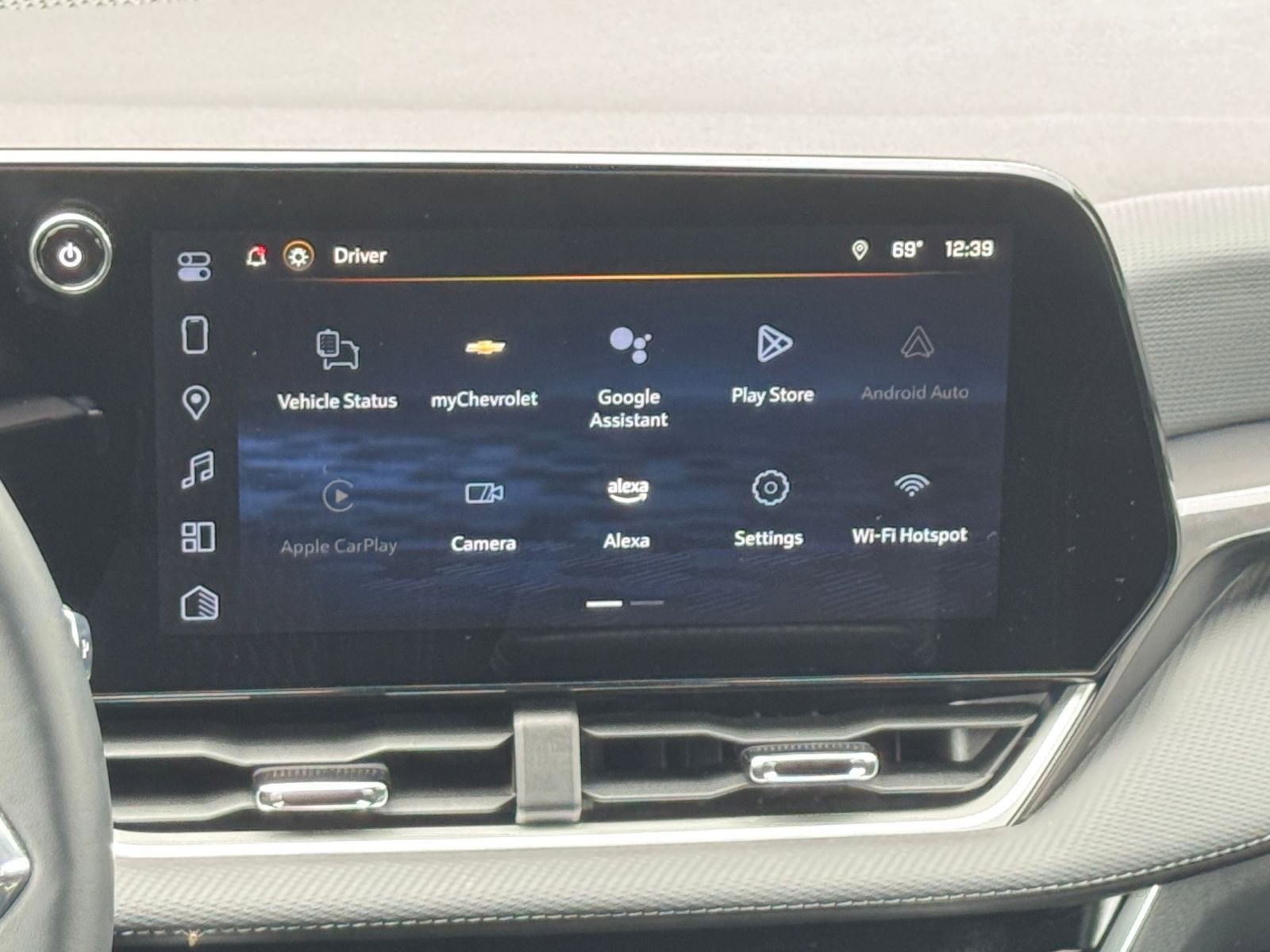 Used 2025 Chevrolet Equinox LT image 18