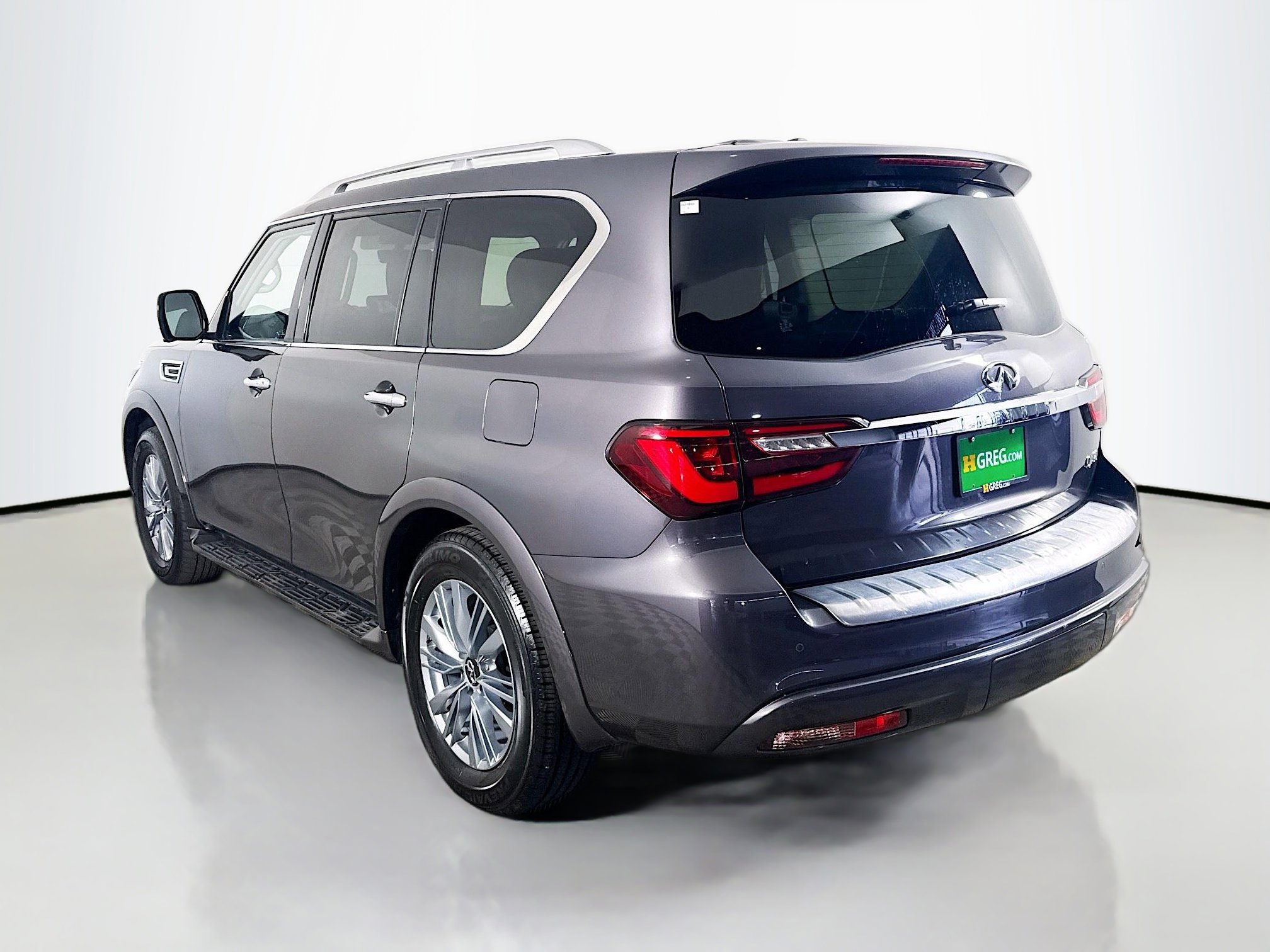 Used 2024 INFINITI QX80 Luxe image 7