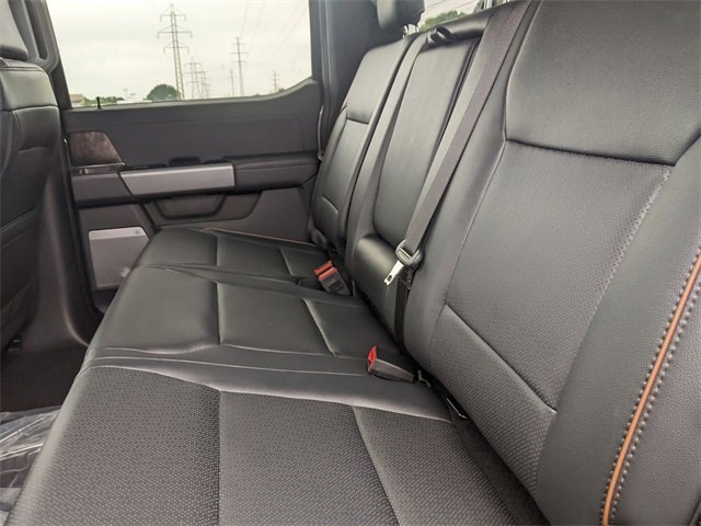 New 2025 Ford F350 Lariat w/ Black Appearance Package image 29
