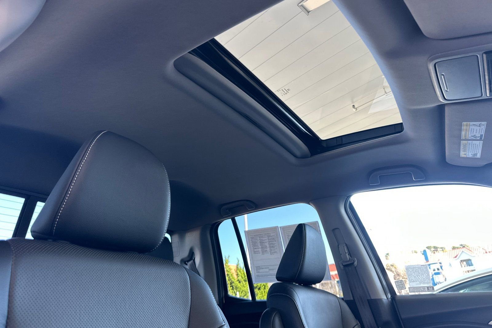 Used 2023 Honda Ridgeline RTL-E image 19