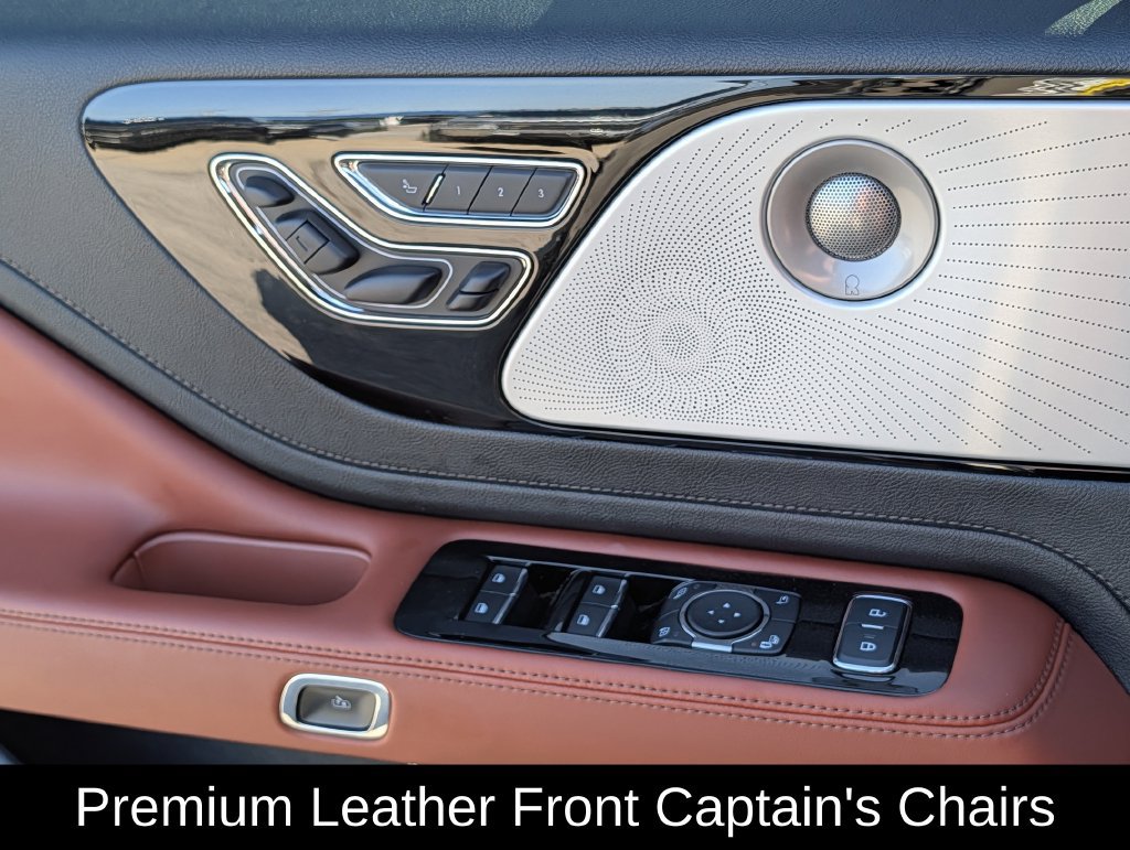 Used 2026 Lincoln Aviator Reserve AWD/4WD image 26