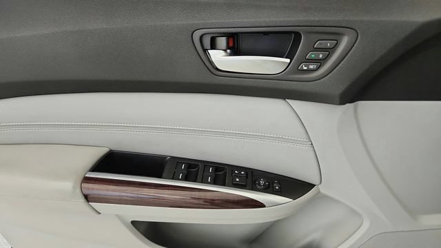 Used 2015 Acura TLX V6 FWD image 20