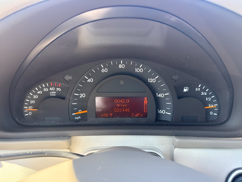 Used 2004 Mercedes-Benz C 320 Sedan image 18