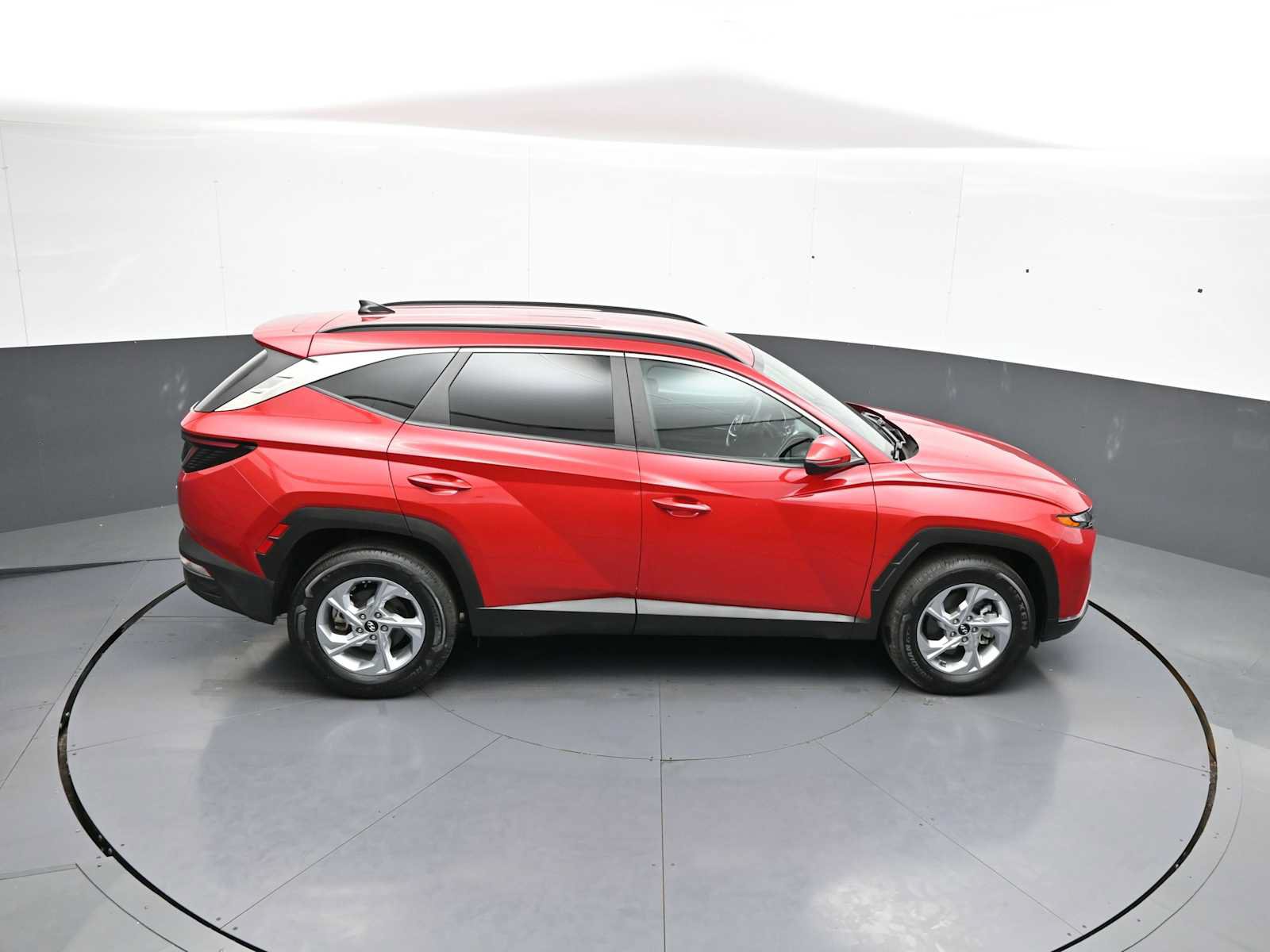 Certified 2023 Hyundai Tucson SEL AWD/4WD image 36