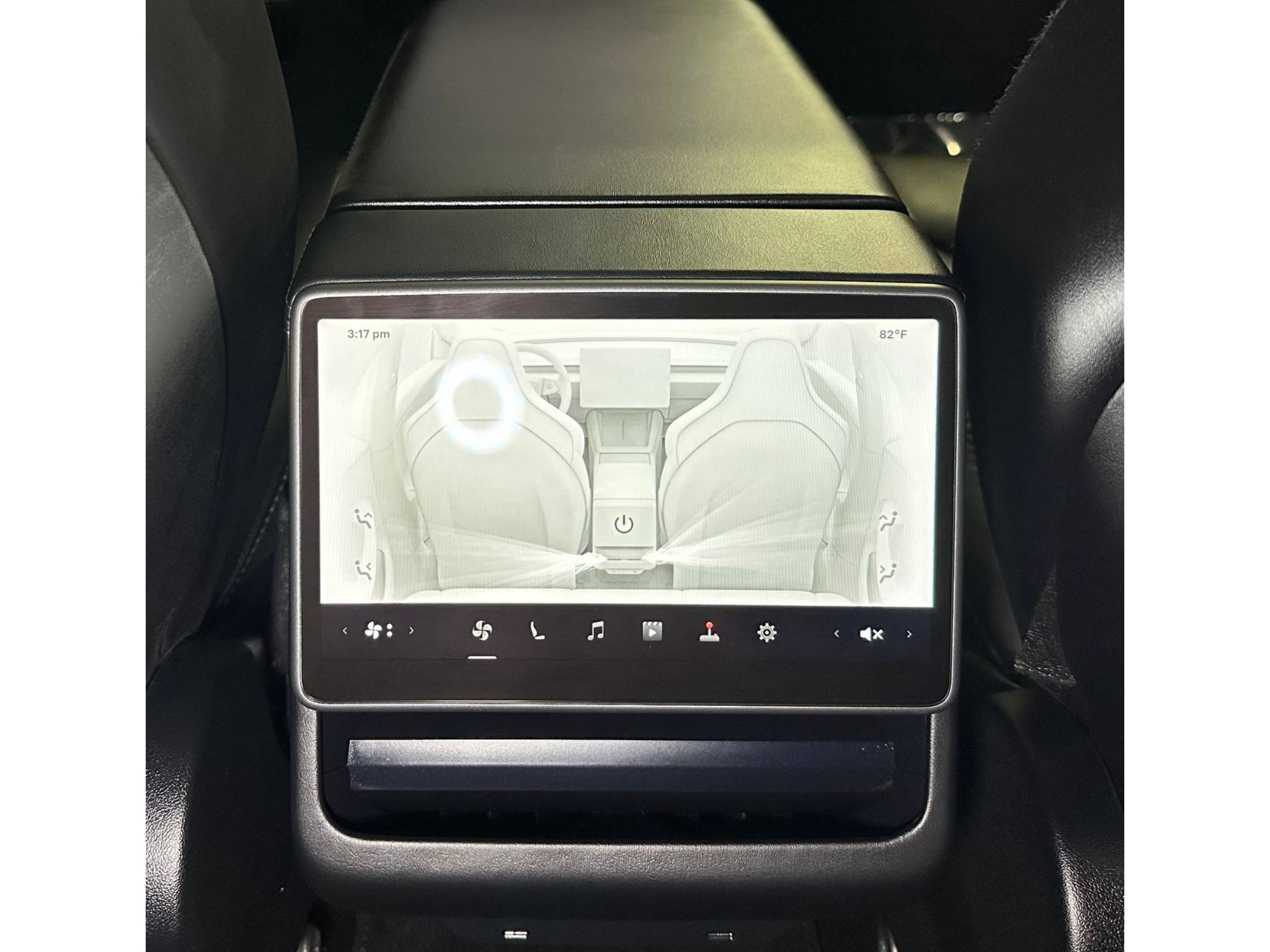 Used 2024 Tesla Model 3 Performance AWD/4WD image 29
