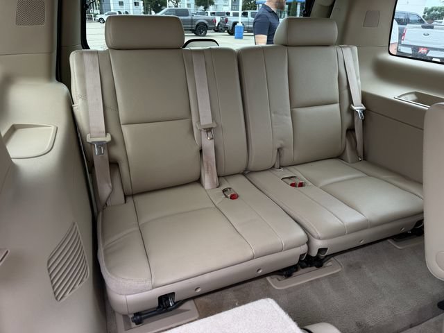 Used 2011 Chevrolet Tahoe LTZ RWD image 30