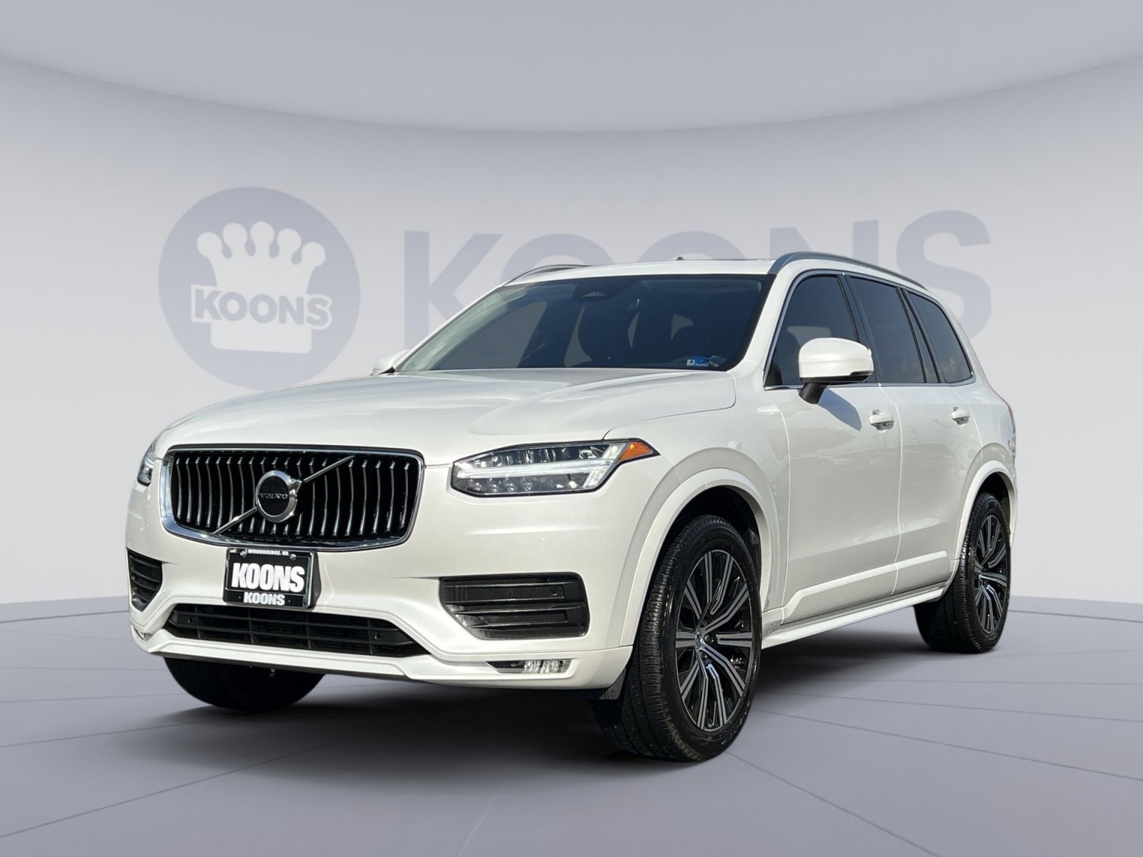 Used 2023 Volvo XC90 B5 Core w/ Protection Package Premier AWD/4WD image 5