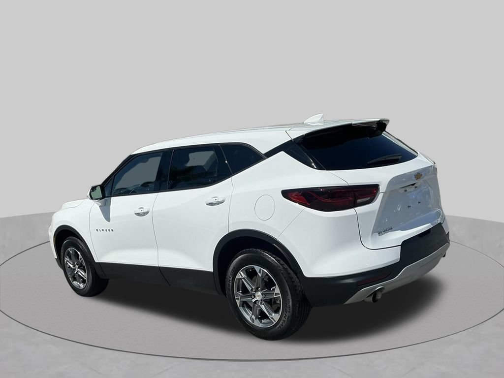 Used 2024 Chevrolet Blazer LT FWD image 7