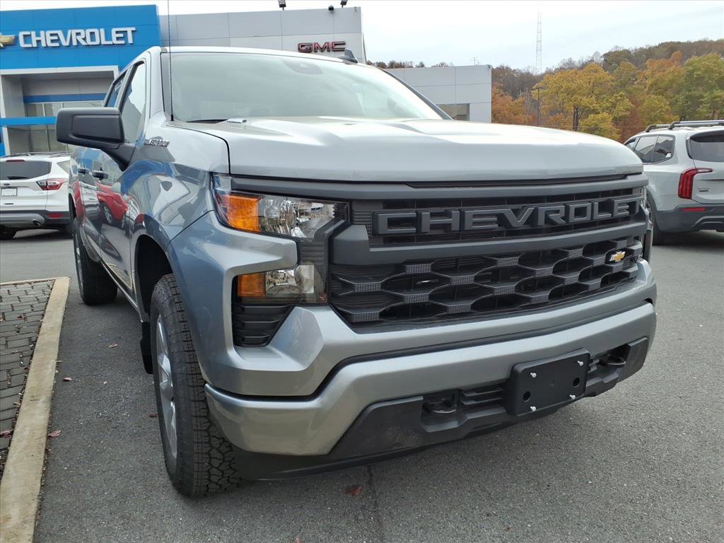 New 2026 Chevrolet Silverado 1500 Custom image 3