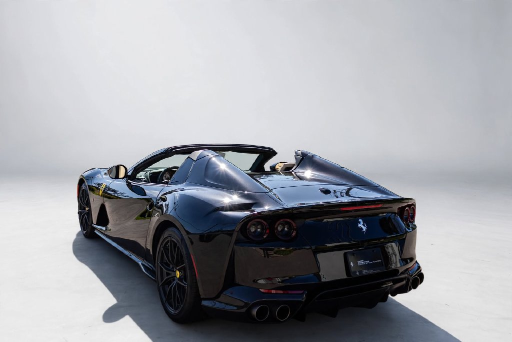 Certified 2021 Ferrari 812 GTS RWD image 25
