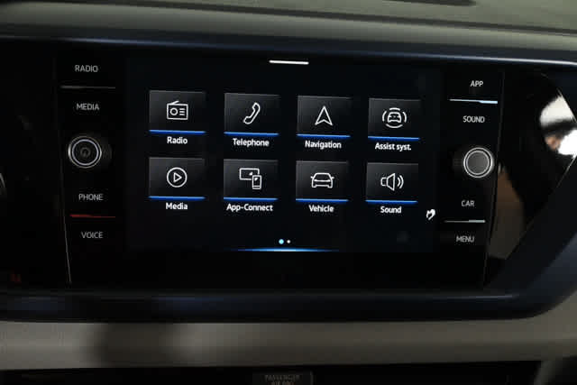 Certified 2023 Volkswagen Taos SE FWD image 23