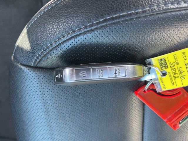 Certified 2023 Kia Telluride EX w/ EX Captain's Chair Package image 44