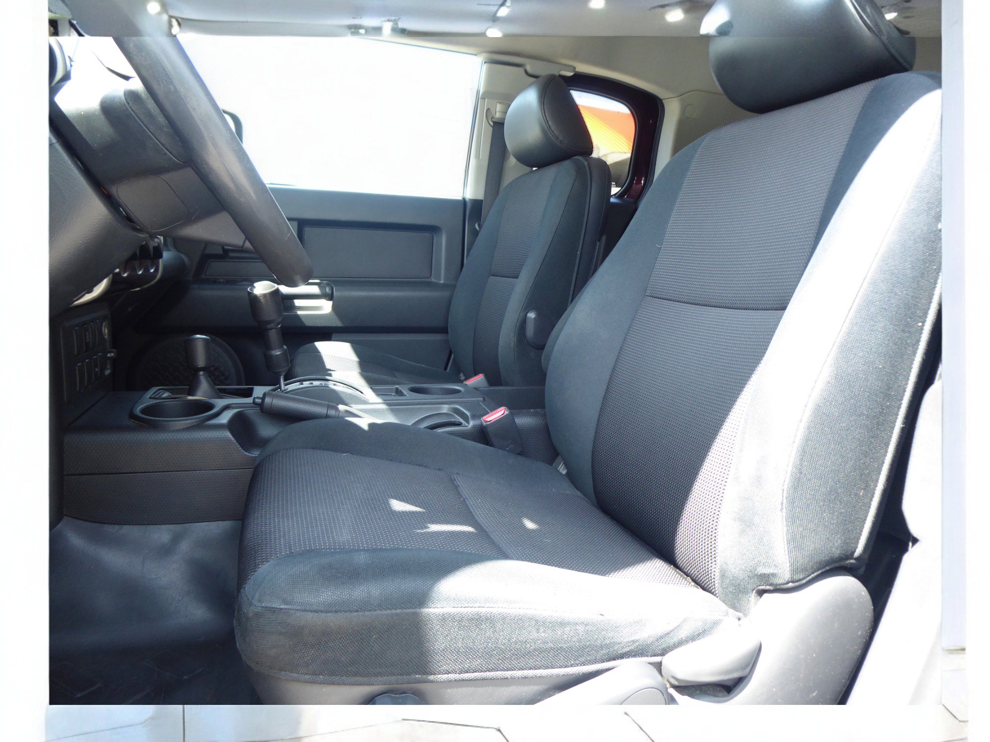 Used 2007 Toyota FJ Cruiser 4WD image 14